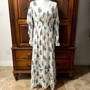 Me 2 Magic Anthropologie White Paisley Maxi Dress Pom Pom Sleeves Hippie Size M